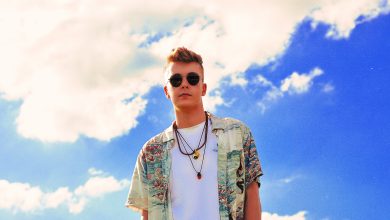 Photo of James Deacon releases new single ‘Reason’ showing a lesser seen side to the alternative pop star