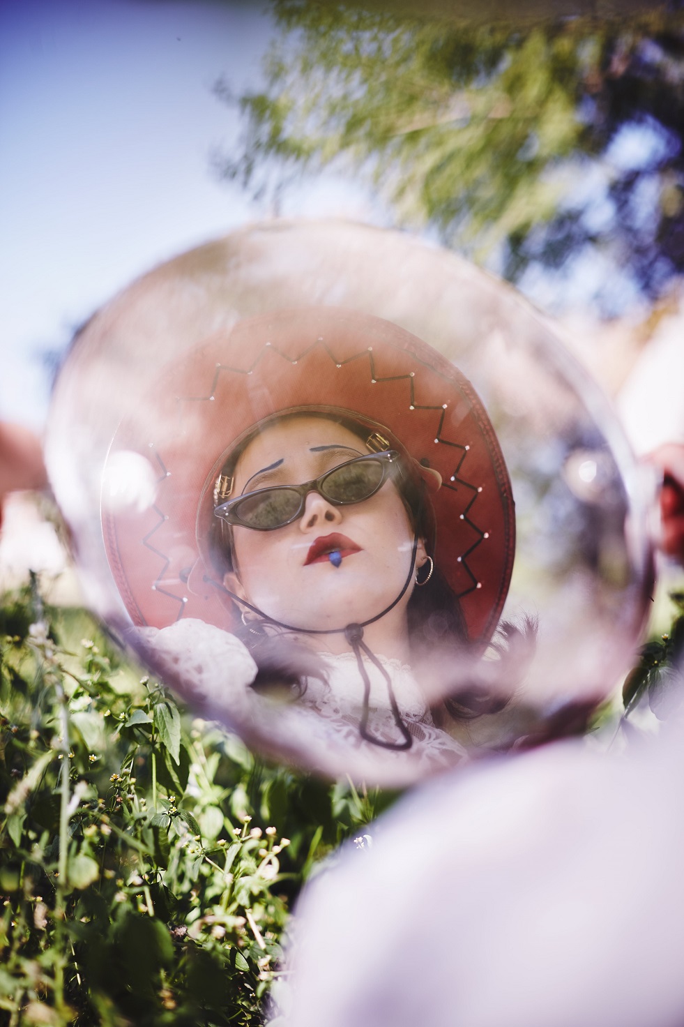 Bye Beneco drops 'Devl Eyes' & move to Berlin