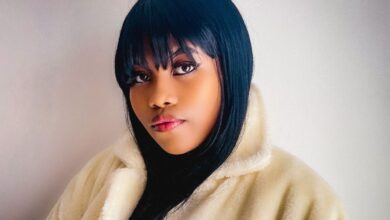 Photo of Introducing Jozi’s Up & Coming Singer/Songwriter Ayanda Vixen with Spicy Amapiano Re-Mix ‘In The Burg’