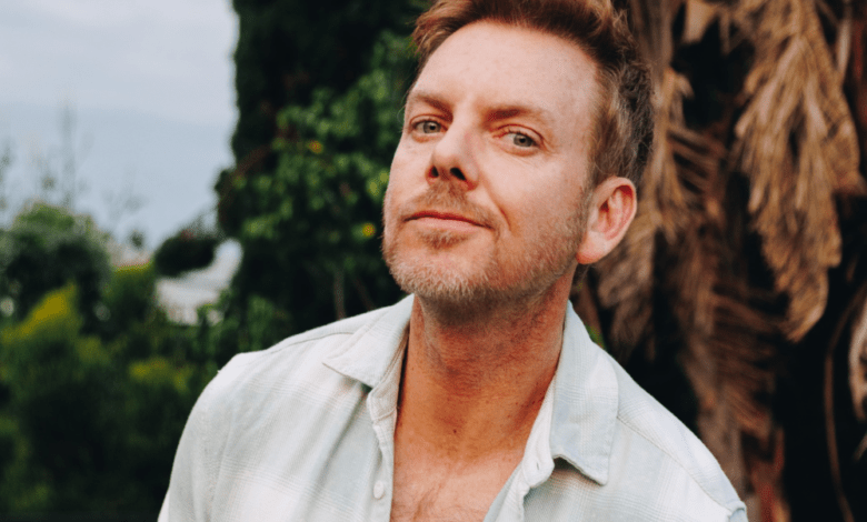 Ross Learmonth Celebrates Love's Contrasts in 'Opposites'