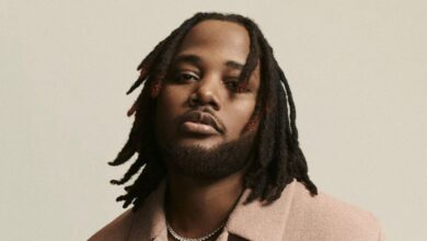 Photo of Leon Thomas Drops Mutt Deluxe: Heel