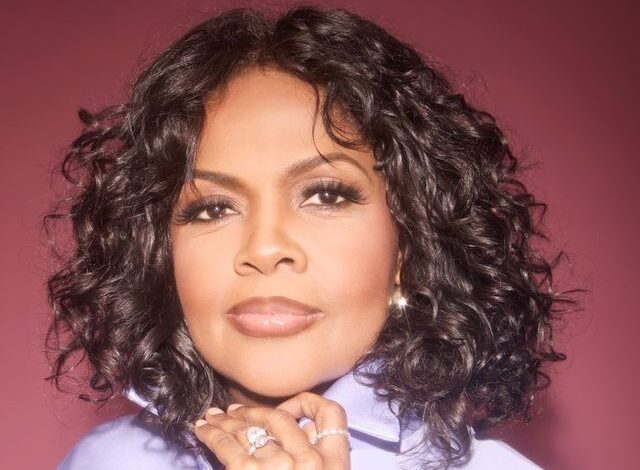 The CeCe Winans Global Comeback