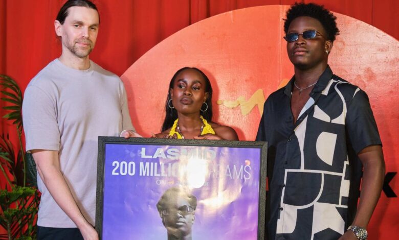 Lasmid Hits 200 Million Streams on Audiomack and Gets a Plaque to Prove It